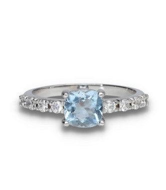 Anillo en oro blanco 18kts con aguamarina y diamantes